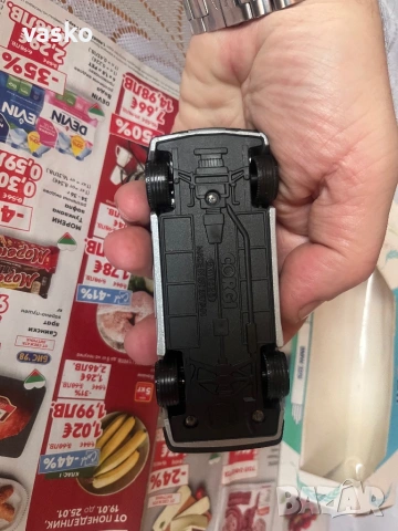 Английско Корги BMW 1:43, снимка 12 - Колекции - 53247150