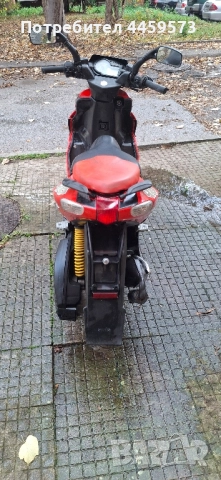 Aprilia sr 50 без документи!, снимка 5 - Мотоциклети и мототехника - 52462322