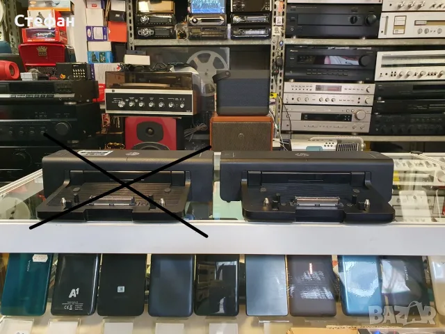 Докинг станция HP A7E32AA В отлично състояние. 
