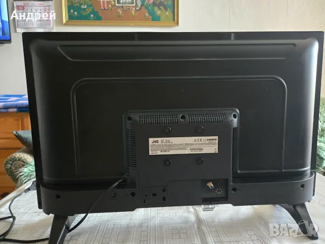 Лед телевизор JVC 32, снимка 2 - Телевизори - 55886064