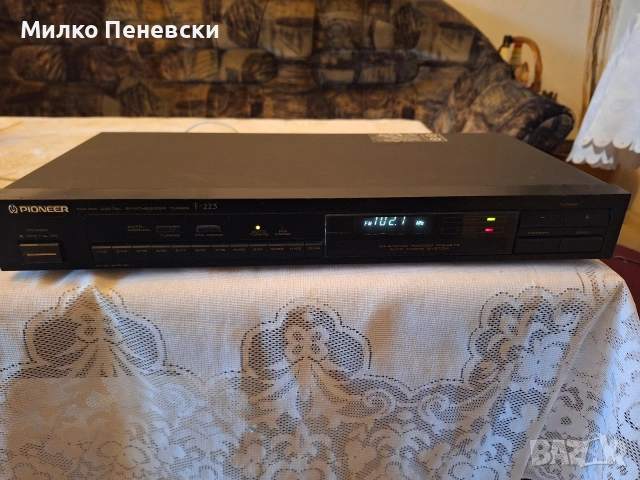 PIONEER F-223 STEREO TUNER.MADE IN JAPAN.