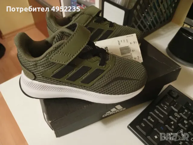 Нови 24 номер(стелка 15,5) Adidas Адидас детски маратонки