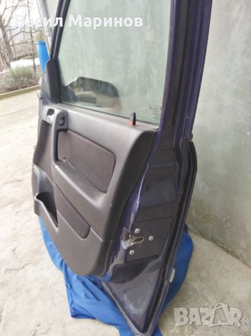 Продавам задни врати за Opel Astra 1.6 Ecotec комби (Опел Астра Полицейска) части, снимка 3 - Части - 32116305