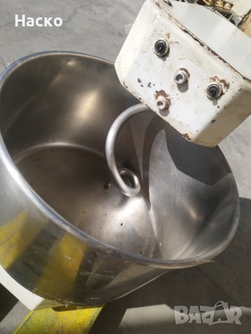 Тестобъркачка, спирален миксер 25 литра, снимка 3 - Обзавеждане на кухня - 42437147