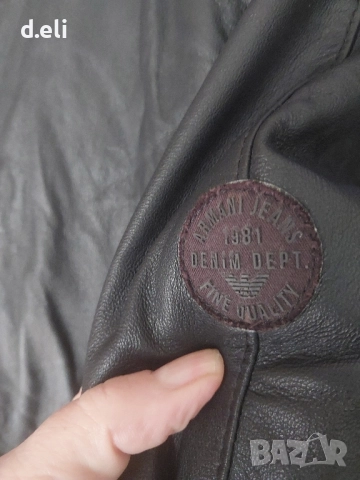 Две кожени якетаCalvin Klein Original Size L/ ARMANI Original 100% Кожа Мъжко яке, снимка 7 - Якета - 52226034