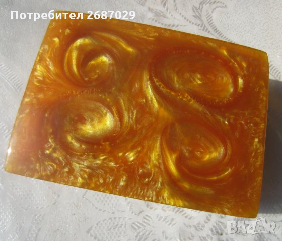 Кутии  кутия каталин, цвят кехлибар и свещник, снимка 6 - Други ценни предмети - 32156986