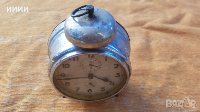 Часовник будилник GUSTAV BECKER 