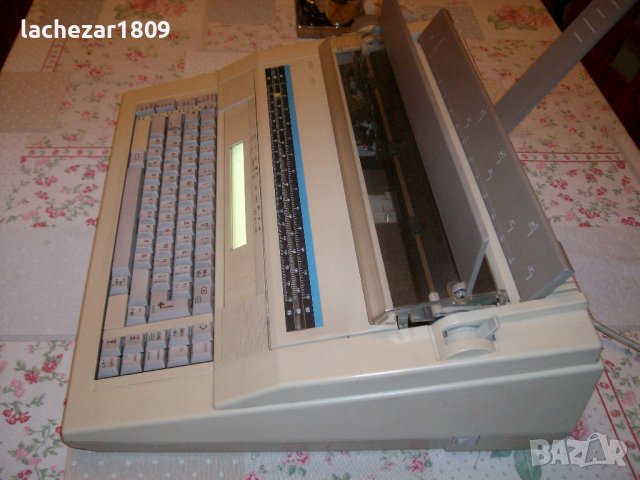 пишеща машина XEROX кирилица + латиница, снимка 6 - Ученически пособия, канцеларски материали - 38883151