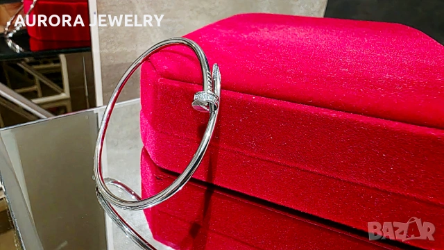 CARTIER Nail Juste un Clou Silver Small Thin Diamonds Гривна Пирон, снимка 3 - Гривни - 53148749