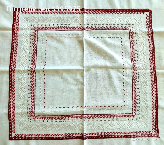 Ръчно бродирана покривка и керамичен сервиз, снимка 4 - Сервизи - 51709494