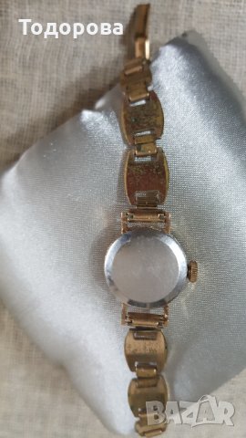 Позлатен дамски руски механичен часовник "Чайка", снимка 3 - Антикварни и старинни предмети - 31180232