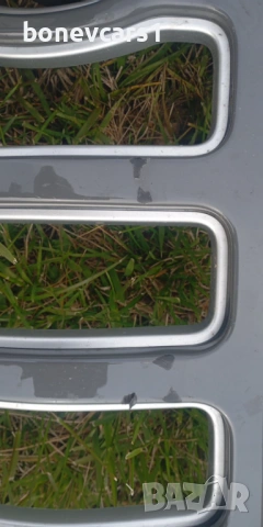 Продавам фарове и решетка  WRANGLER  2021, снимка 2 - Части - 54199636