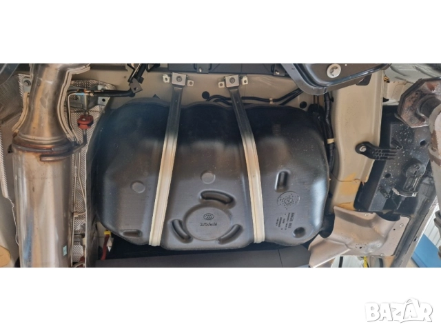 Метална кора под резервоар Citroen Jumper 2016г – 2025г, снимка 4 - Аксесоари и консумативи - 52113265