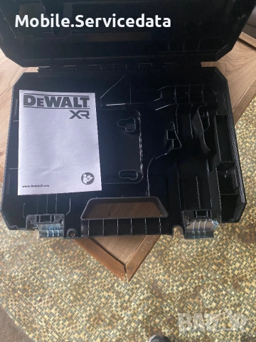 Чисто нови професионални куфари DeWALT за инструменти и машини – здрави, оригинални!”, снимка 2 - Винтоверти - 53243813