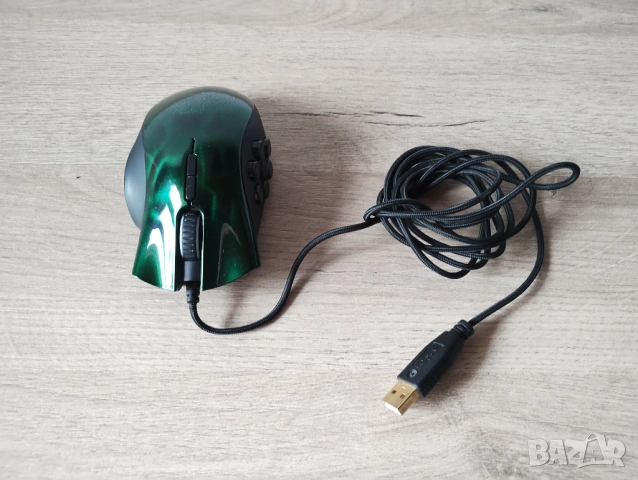 Razer Naga moba/action-rpg gaming mouse  