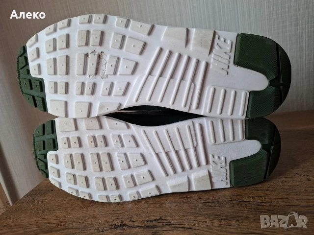 Nike air Zoom Tavax маратонки 45 номер. , снимка 11 - Маратонки - 54316663
