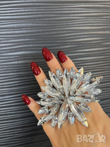 Уникален масивен пръстен с кристали, снимка 3 - Пръстени - 53917836