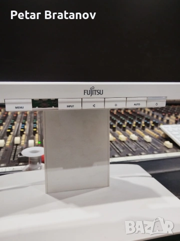 Монитор Fujitsu 23", снимка 4 - Монитори - 53003007