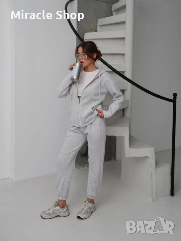 Дамски ватиран екип 