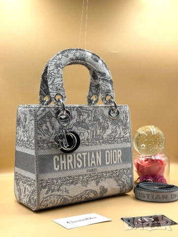 чанти christian dior 23х20см, снимка 13 - Чанти - 51457997