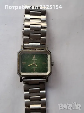 Съветски часовник Заря ,не работещ, за части., снимка 1