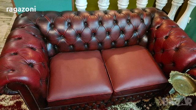 Честърфийлд, тройка диван, двойка и три табуретки , снимка 4 - Дивани и мека мебел - 38844755