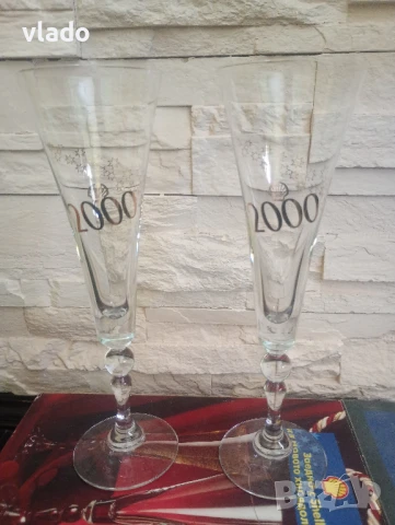 Юбилейни чаши от 2000г. пълен комплект, снимка 2 - Чаши - 51094744