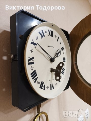 Стенен часовник Янтар СССР , снимка 3 - Антикварни и старинни предмети - 44349212