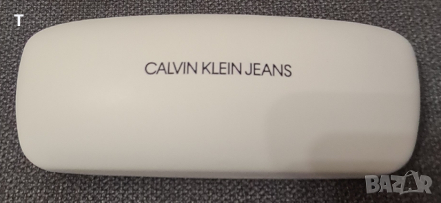 Калъф за очила Calvin Klein - Чисто нов, снимка 1 - Слънчеви и диоптрични очила - 44569167
