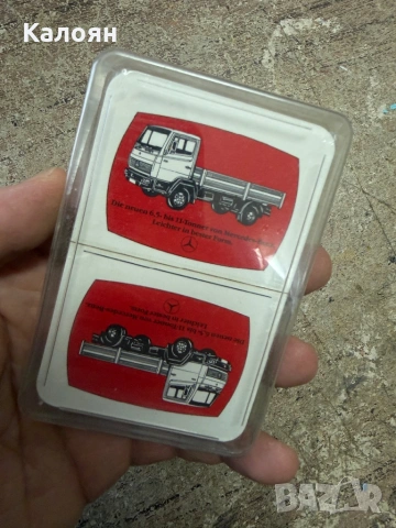 Карти за игра нови в кутия 