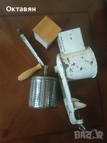 Мелничка за орехи, снимка 5 - Антикварни и старинни предмети - 53931631