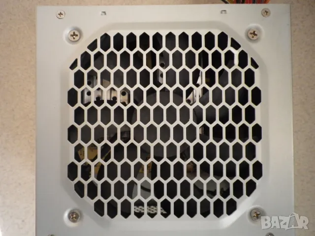 Захранване Power Box ATX-550W, снимка 3 - Захранвания и кутии - 47889968