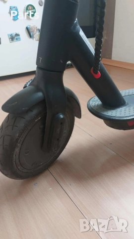 Тротинетка Xiaomi M365 PRO, снимка 3 - Велосипеди - 51636837