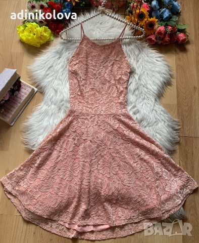 Дантелена рокля с гол гръб, снимка 1
