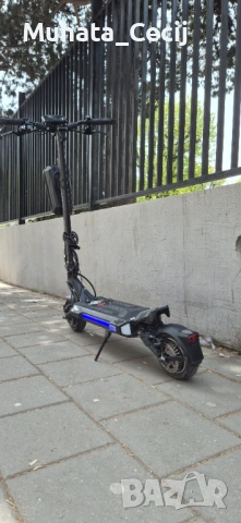 Тротинетка Vsett Apex 8 (подсилена), снимка 4 - Друга електроника - 54355093