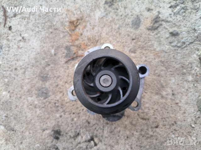 Водна помпа за Голф 4 Ауди А3 Сеат Шкода 1.9ТДИ Golf 4 Audi A3 Seat Skoda 1.9TDI, снимка 2 - Части - 42641845