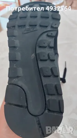 Дамски маратонки Nike, 35 евро, снимка 5 - Маратонки - 55843897