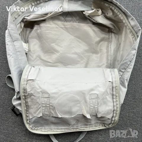 Оригинална Раница Fjallraven Kanken Сива, снимка 5 - Раници - 55836840