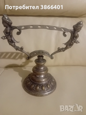 Стойка за сребърни прибори -ножове