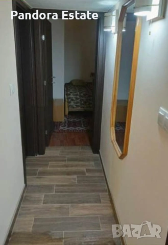 Продава тристаен апартамент в кв. Красна поляна 2, снимка 3 - Апартаменти - 53372754