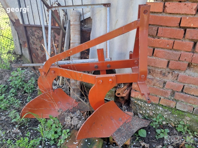 плуг за японски трактор 