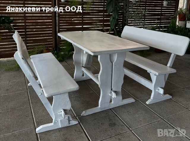 Маси с пейки