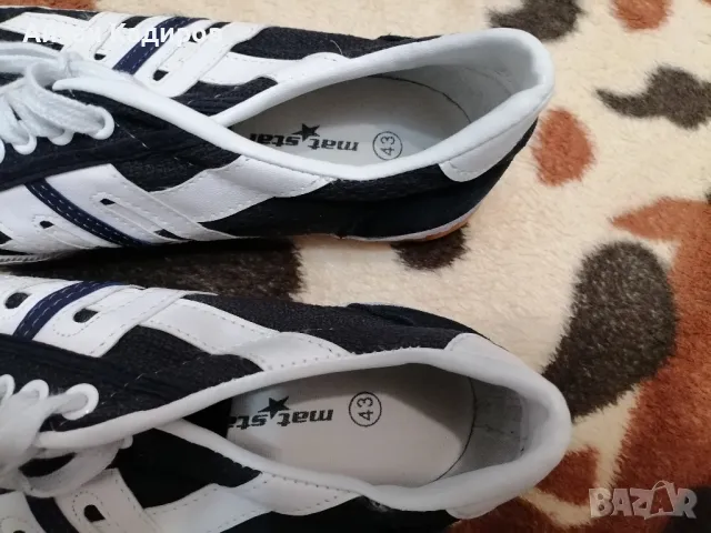 Мъжки платненки черни мат стар 15лв , снимка 3 - Кецове - 49576374