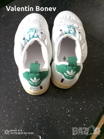 Нови маратонки марка Adidas.