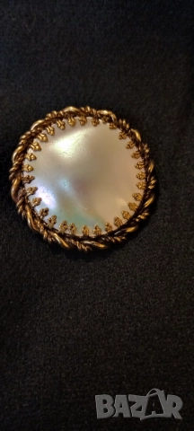 Брошка позлатена, Седеф,уникат. Медальон 