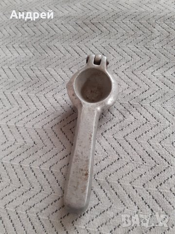 Стар домакински уред,преса, снимка 2 - Други ценни предмети - 31193427