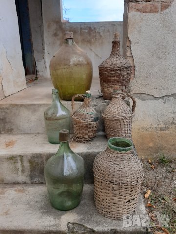 Стари дамаджани, снимка 5 - Буркани, бутилки и капачки - 42849970