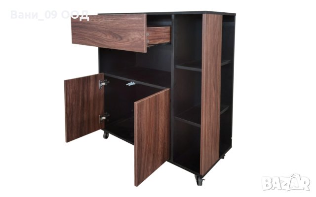 Голям шкаф на колелца, снимка 5 - Шкафове - 42826936