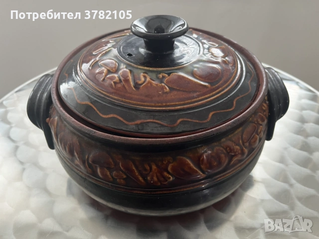 Продавам нов глинен гювеч и нови глинени гювечета