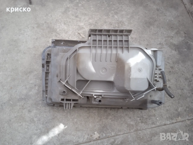 фар мерцедес 124, снимка 4 - Части - 54282911